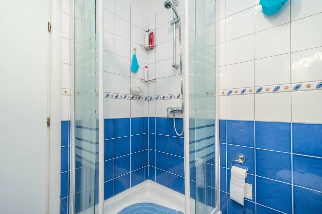 Apartment Sea View تروغير